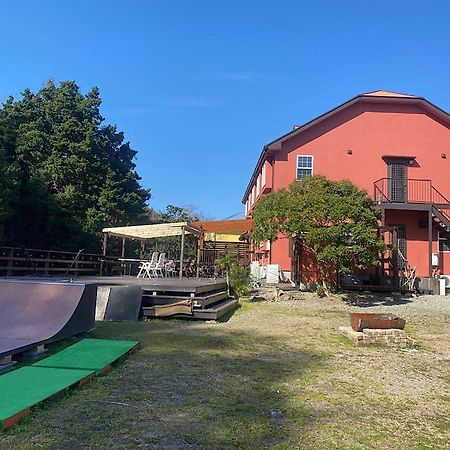 Oli Oli Guesthouse Симода Экстерьер фото