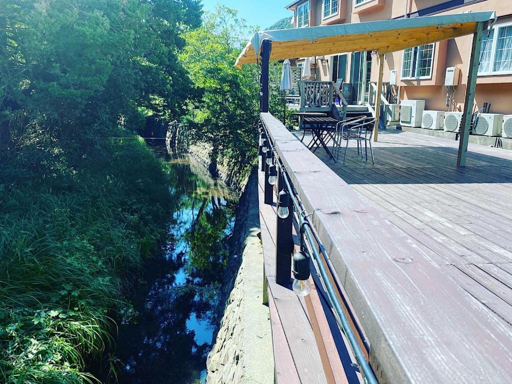 Oli Oli Guesthouse Симода Экстерьер фото