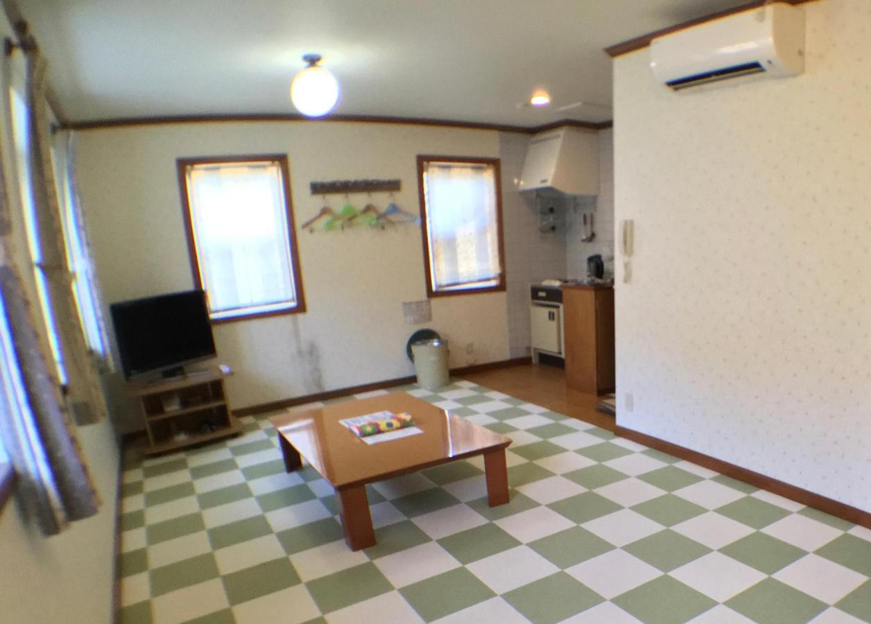 Oli Oli Guesthouse Симода Экстерьер фото