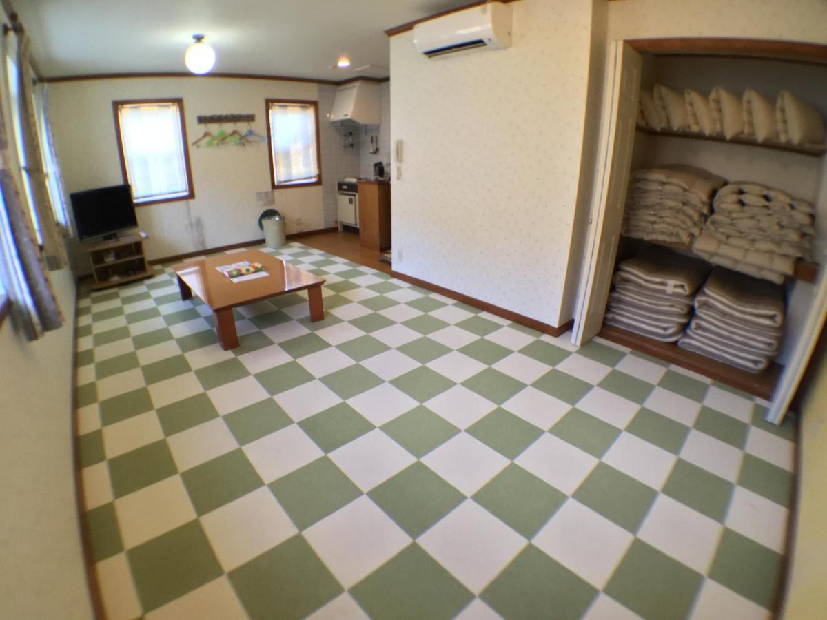 Oli Oli Guesthouse Симода Экстерьер фото